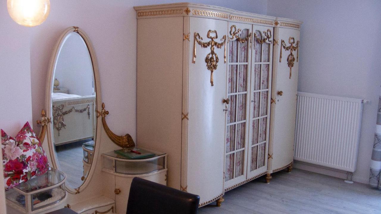 Apartmenthaus "Zum Birnbaum" Rosstal Exteriér fotografie